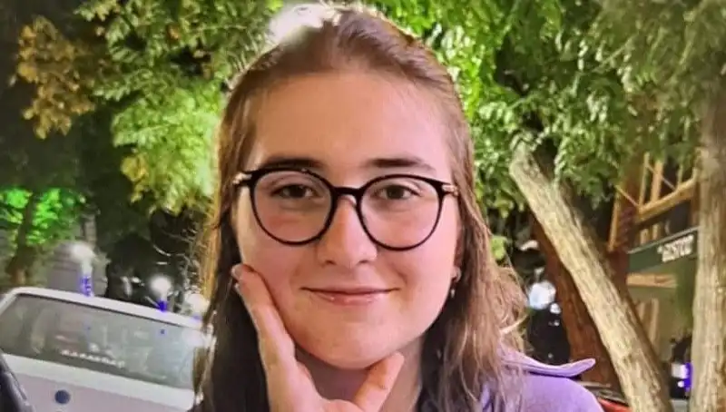 Çanakkale'de Kaybolan Lise Öğrencisi Ayşegül İçin Gözler Yolda