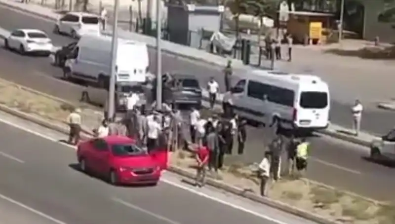 Yaya Kazaları: Otomobilin Çarptığı Yaya Hayatını Kaybetti, Sokaklarda Güvenlik Alarmı
