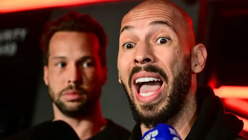 Cinsel İstismar Suçlusu Influencer Romanya'ya Döndü: Kamuoyundan Tepkiler Yükseliyor