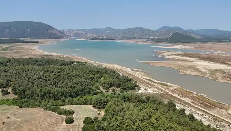 İzmir'deki Deprem Tehditleri: Geçen Yıla Göre Yüzde 50 Düşüş Nedenleri