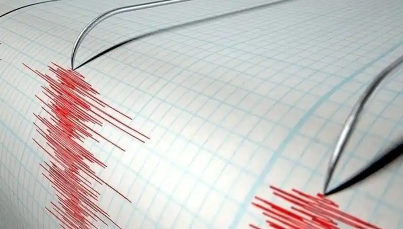 Akdeniz'de 3.8 Büyüklüğünde Deprem: Uzmanlardan Açıklamalar ve Sonuçlar