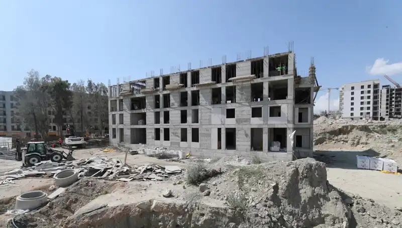 Defne’de Jandarma Hizmet Binaları İnşaatı Hız Kesmeden Devam Ediyor