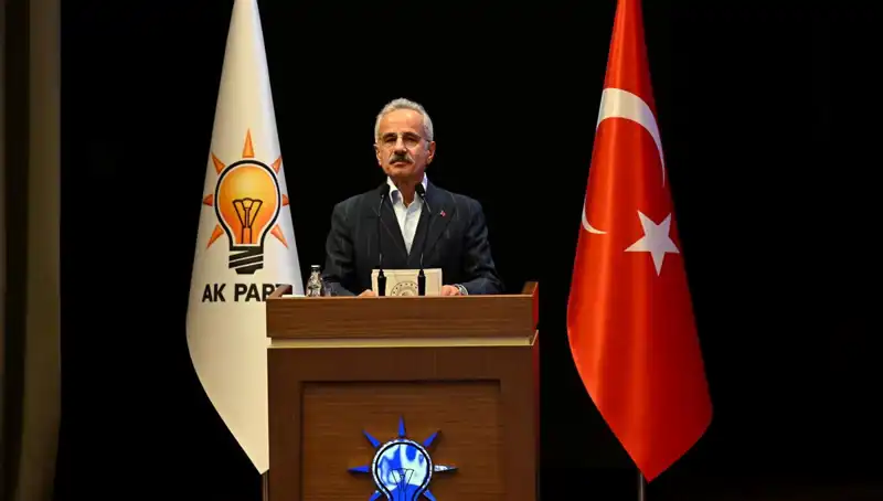 Esenboğa Metrosu İçin İmza Atıldı: Bakan Uraloğlu'ndan Tarihi Açıklama