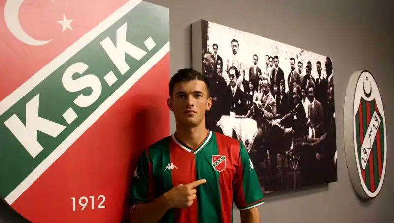 Karşıyaka Spor Kulübü'nde Transfer Hamleleri Hız Kazandı