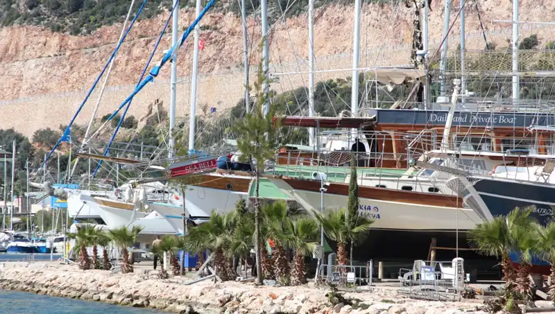 Kaş’ta Gezi Tekneleri Turizm Sezonunu Merakla Bekliyor