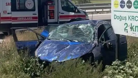 Kontrolden Çıkan Araç Takla Attı: İki Yaralı Olayı Sarsıttı