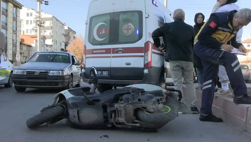 Tavşanlı'da Korkutan Trafik Kazası: İki Yaralı Olayın Ardındaki Korkunç Gerçek