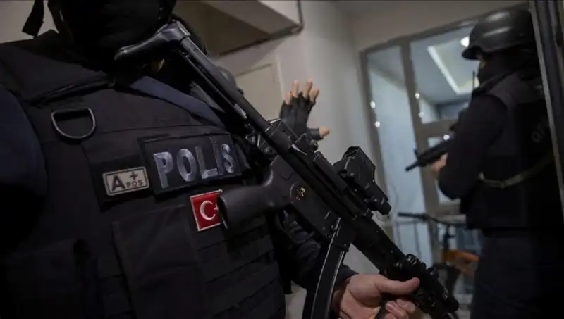Türkiye Genelinde Uyuşturucu Operasyonu: 516 Gözaltı ve Tutuklama İle Tarihi Başarı!