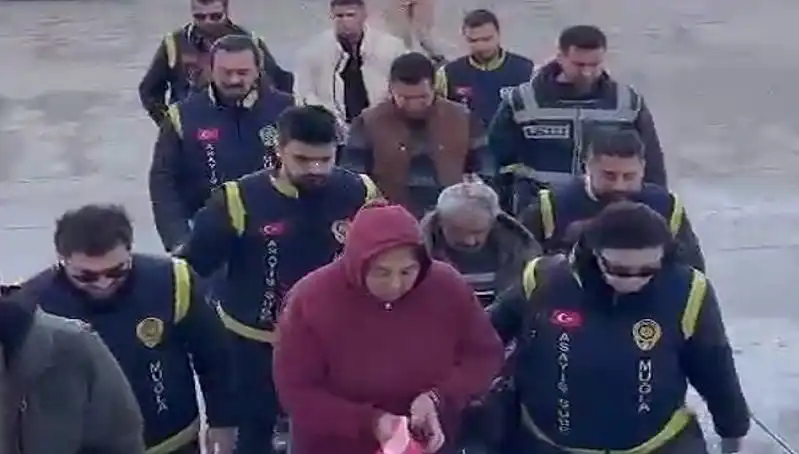 Bebek Mezarı ve Çikolata Poşeti: 7 Yıl Sonra Ortaya Çıkan Korkunç Gerçek