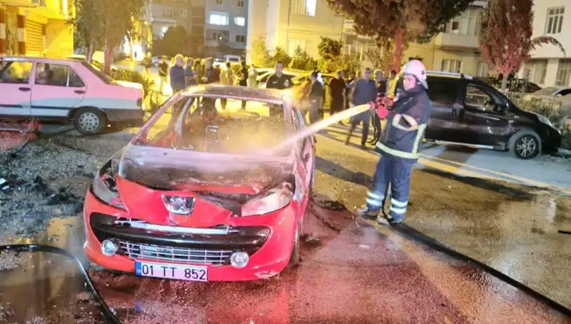 Genç Adamın Şok Ettiği Olay: Psikolojik Kriz ve Arabaya Zarar Verme