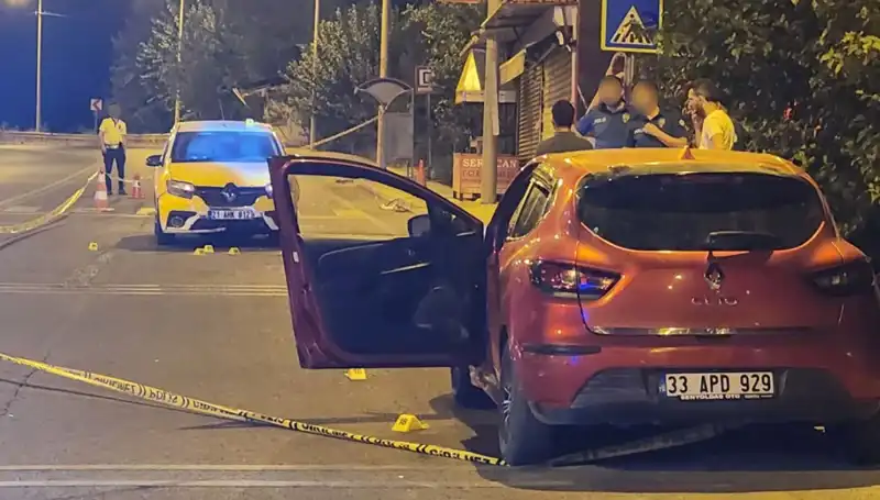 : Kaotik Sokaklar: İki Ölü, Beş Yaralı, Otomobillerden Sıkan Kurşunlar