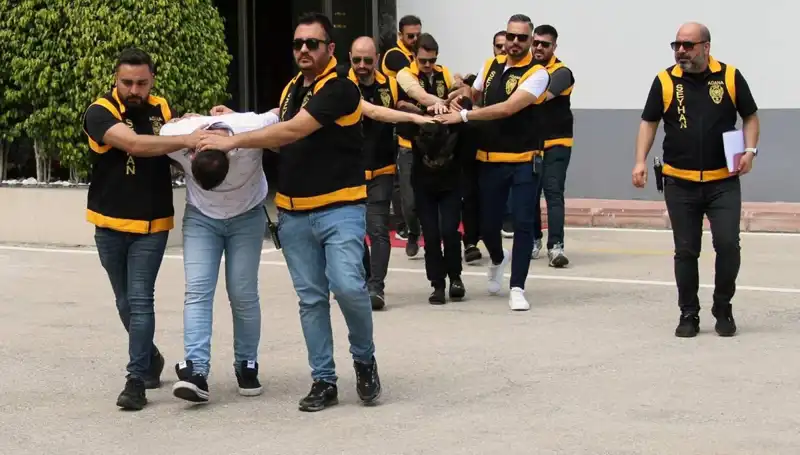 İş İnsanlarının Dikkatine: Sevgili Tuzağının Artan Tehlikeleri