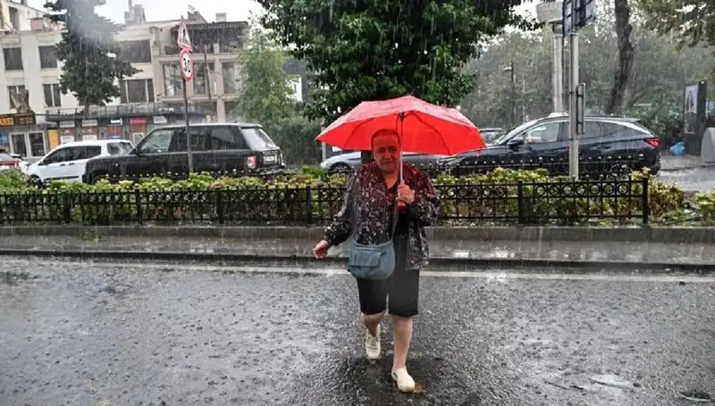 Sarı Kodlu Yağış Uyarısı: Bu Hafta Hava Durumu Nasıl Olacak?