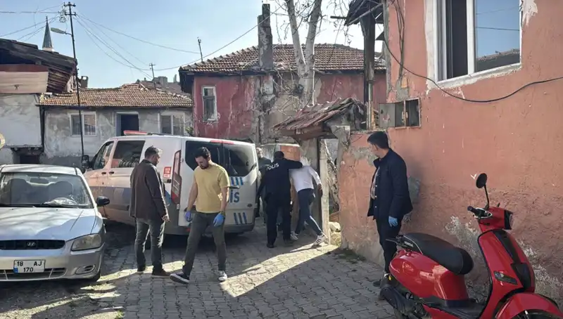 Çankırı'da Narkotik Operasyonu: Uyuşturucu İle Mücadelede 6 Şüpheli Yakalandı