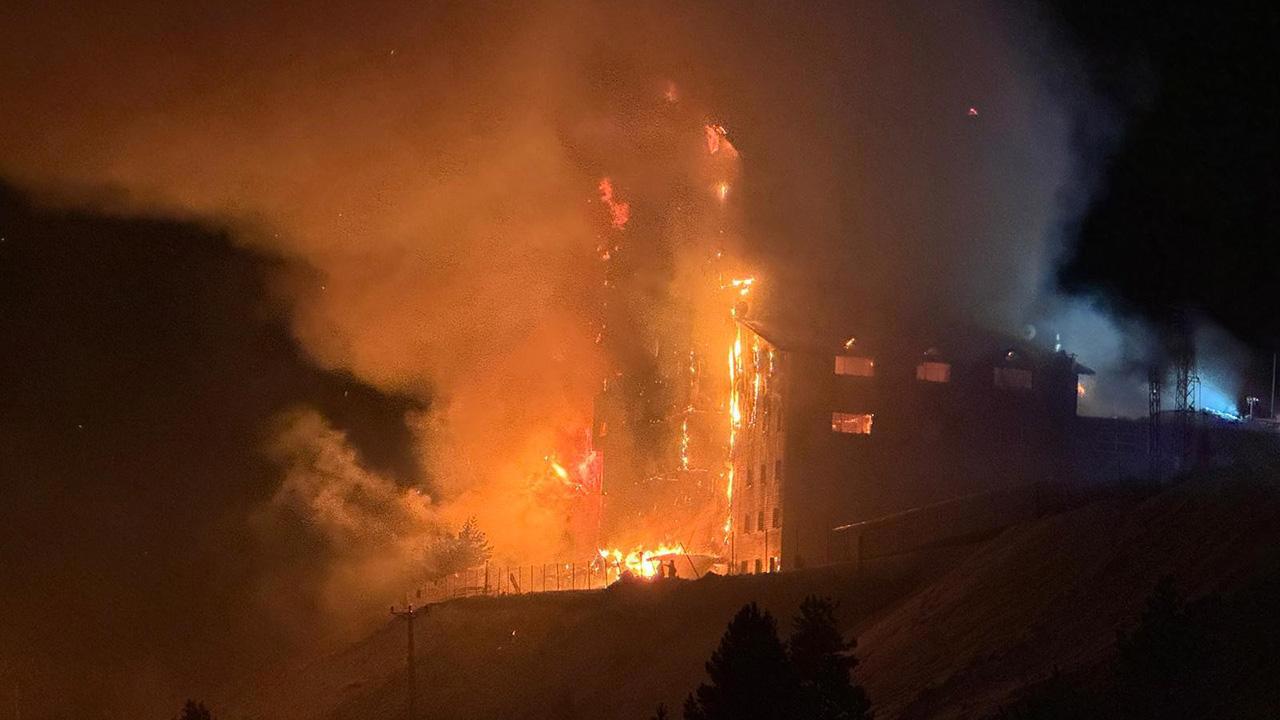 Kartalkaya'da Otel Yangını