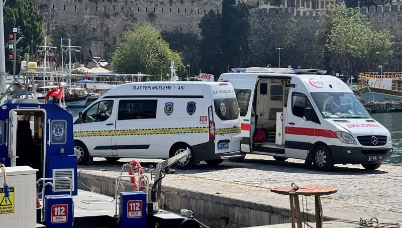 Antalya'da Şoke Eden Olay: Denizde Erkek Cesedi Bulundu