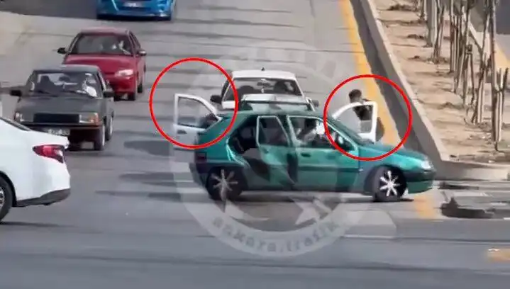 Trafikte Bıçak ve Kılıçlarla Saldırı: Gerçekler ve Güvenlik Önlemleri