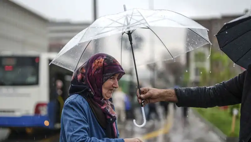Türkiye'yi Sarsacak Fırtına: Gök Gürültülü Sağanak Yağışlar Geliyor