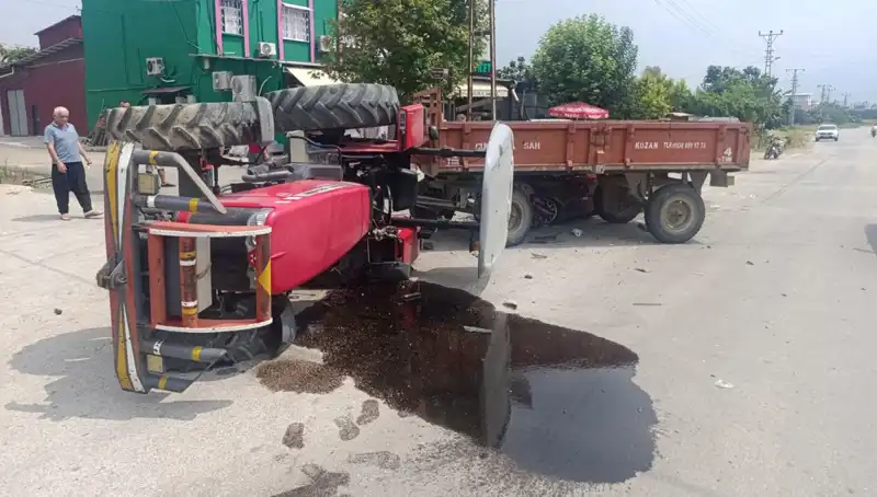 Traktörle Otomobil Çarpışması: İki Kişi Yaralandı, Olayın Ardındaki Sebepler Neler?