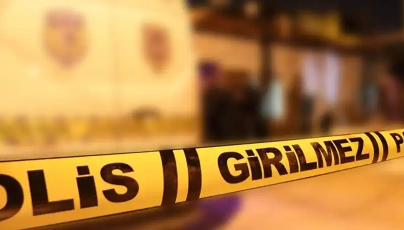 İzmir'de Aile İçinde Çıkan Kavga: 4 Kişi Ağır Yaralı