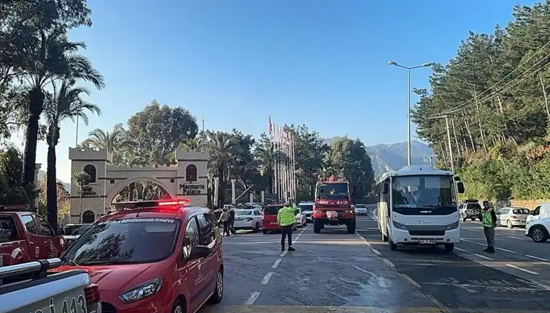 Muğla'da Lüks Otelde Çıkan Yangın, Misafirleri Korkuttu